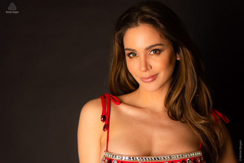 Nathalie den Dekker - Ga naar de portretfoto's door Michiel Borgart - Forever Images, Den Haag.