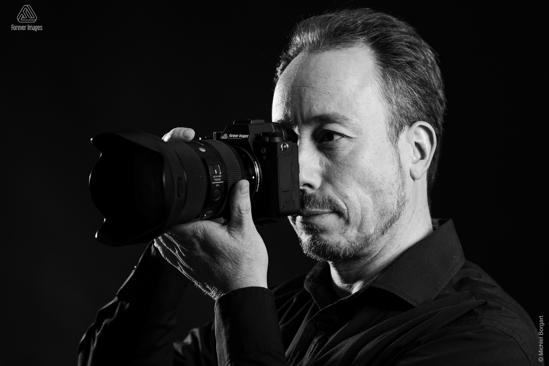 Zelfportret Michiel Borgart fotograaf Forever Images.